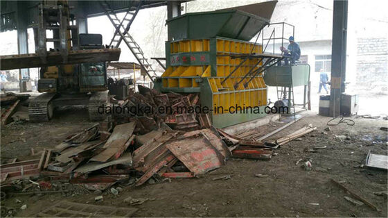 WS-500 Automatic Gantry Shear with 5000kn Max Cutting Force 1400mm Blade Length and 6-8t/H Production Rate